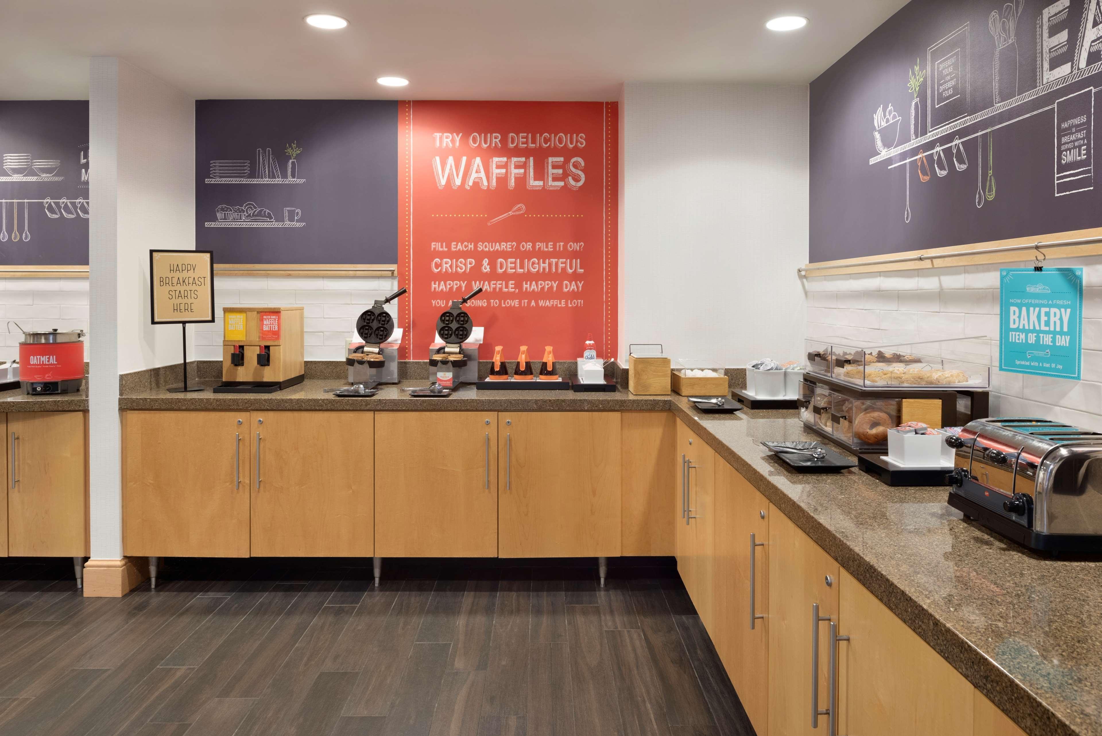 Hampton Inn & Suites Madison - West Екстер'єр фото