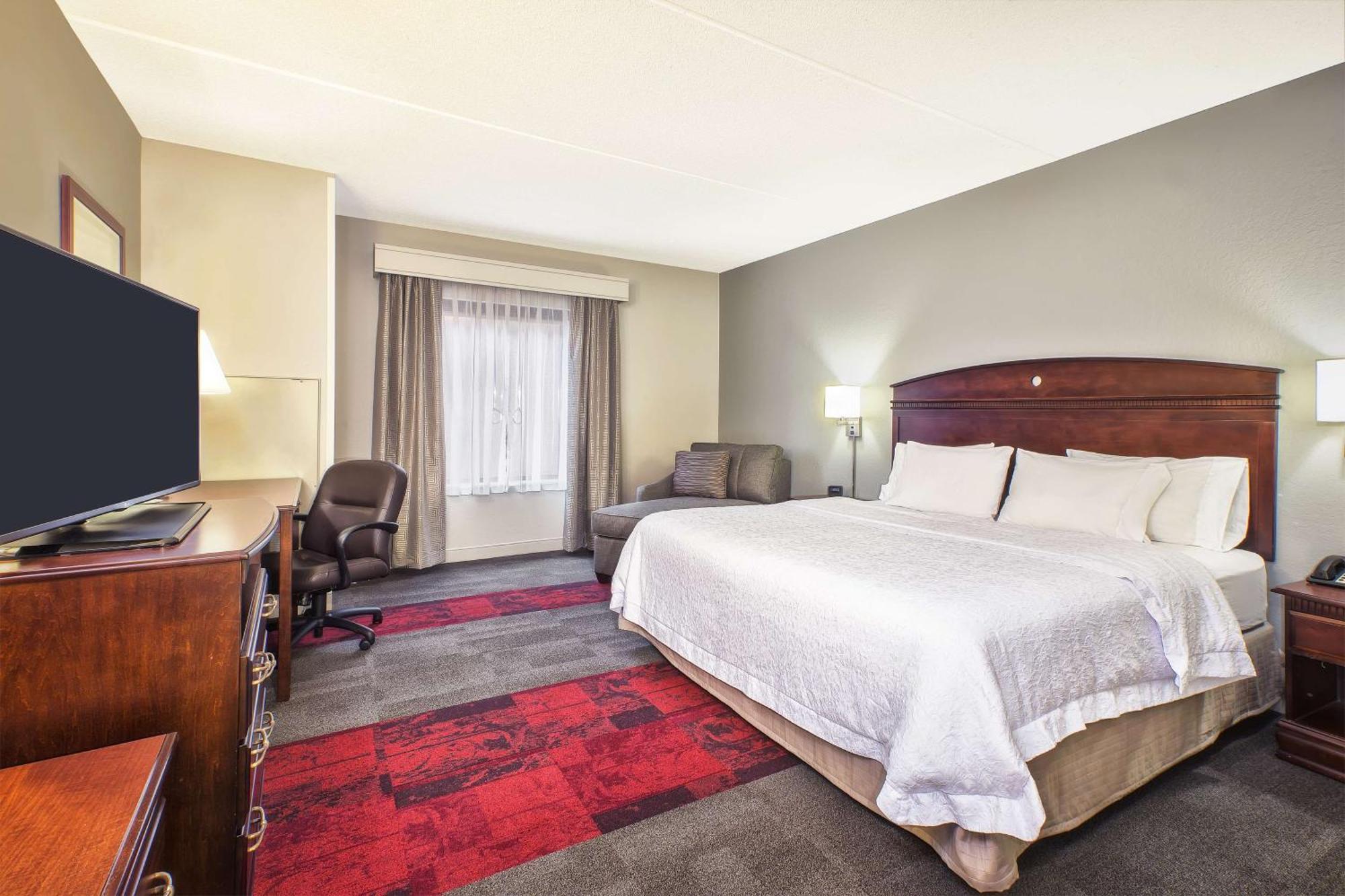 Hampton Inn & Suites Madison - West Екстер'єр фото