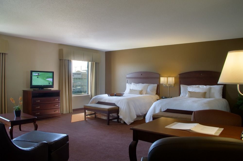 Hampton Inn & Suites Madison - West Номер фото