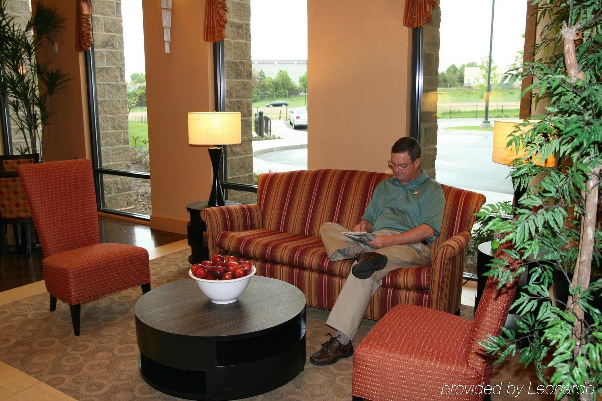 Hampton Inn & Suites Madison - West Інтер'єр фото